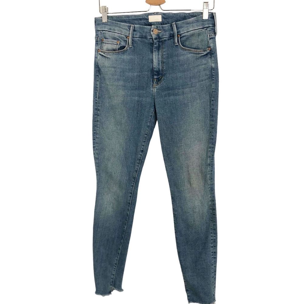 MOTHER 28 Looker Two Step Ankle Fray Jeans Tea Hem Light Blue Wash 10301-776